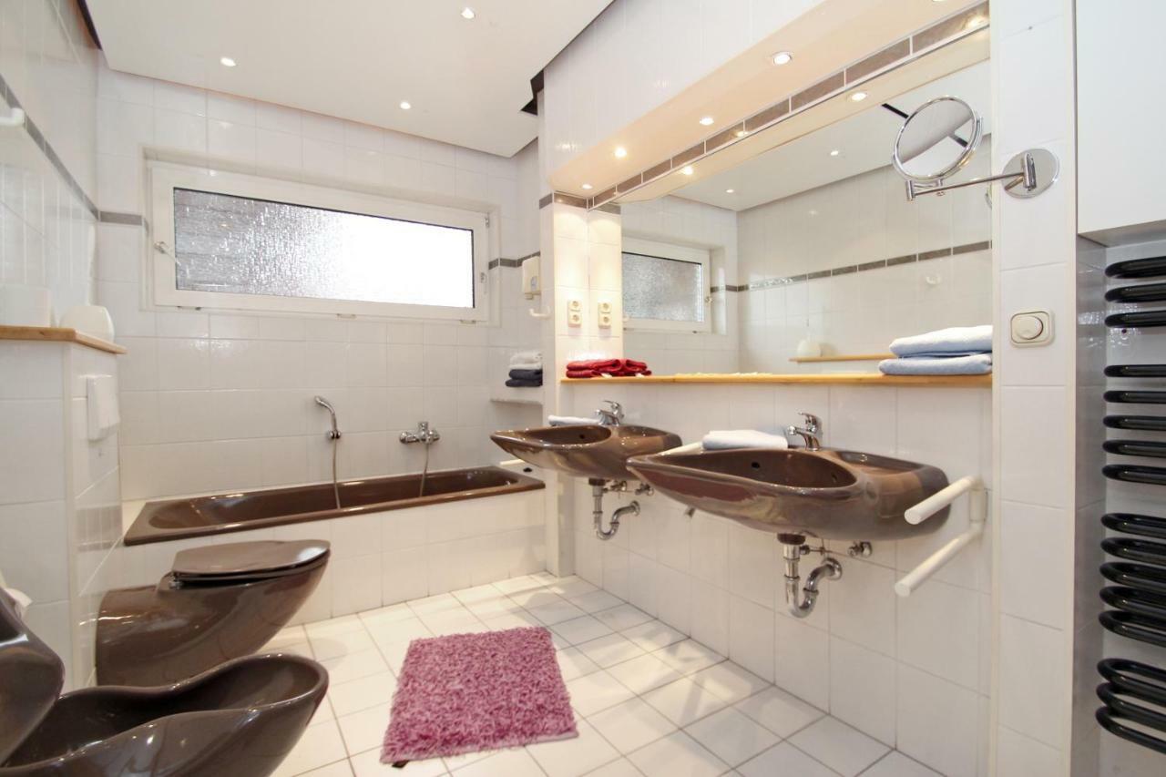 Apartments Benser-Hof بينسيرسيال المظهر الخارجي الصورة